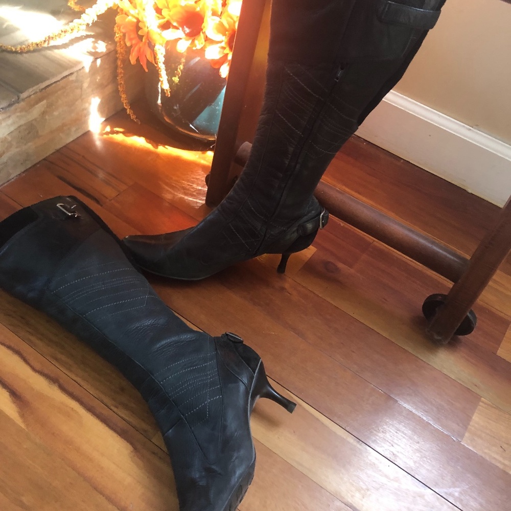 Diesel boots